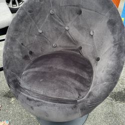 Velvet Swivel Chair