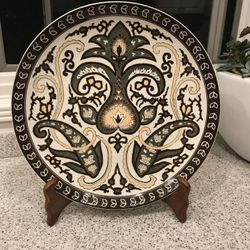 Decorative platter (over sized) and gorgeous colors and pattern