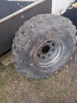 38.5-12.50-15"Super swapers I Have All 4 Of Them They Are On 3/4 Ton 15" Wheels 