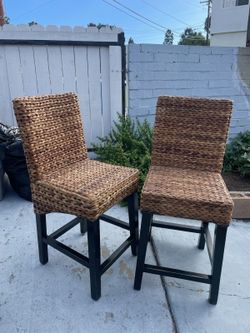 Set of 2 Woven Seagrass Bar Stools