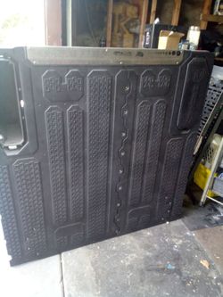 Decked cargo bed storage