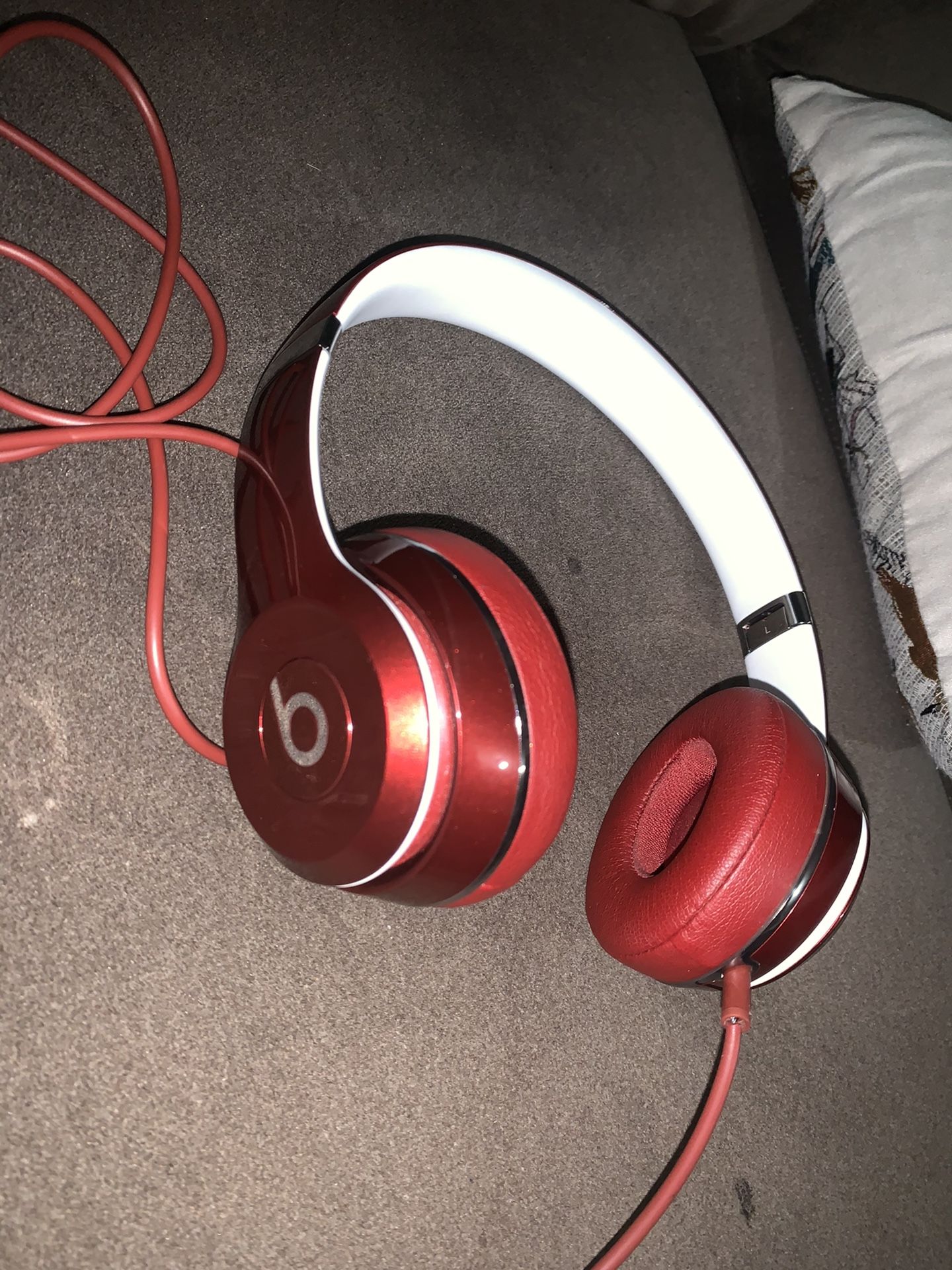 Beats solo 3 wired