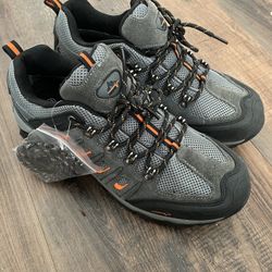 Nortiv 8 Waterproof Low-top Men’s Hiking Boots. Size 12