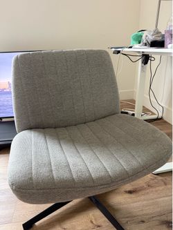 Desk chair