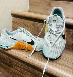NikeMetcon 7 'Light Silver Desert Ochre Size 11 For Men’s