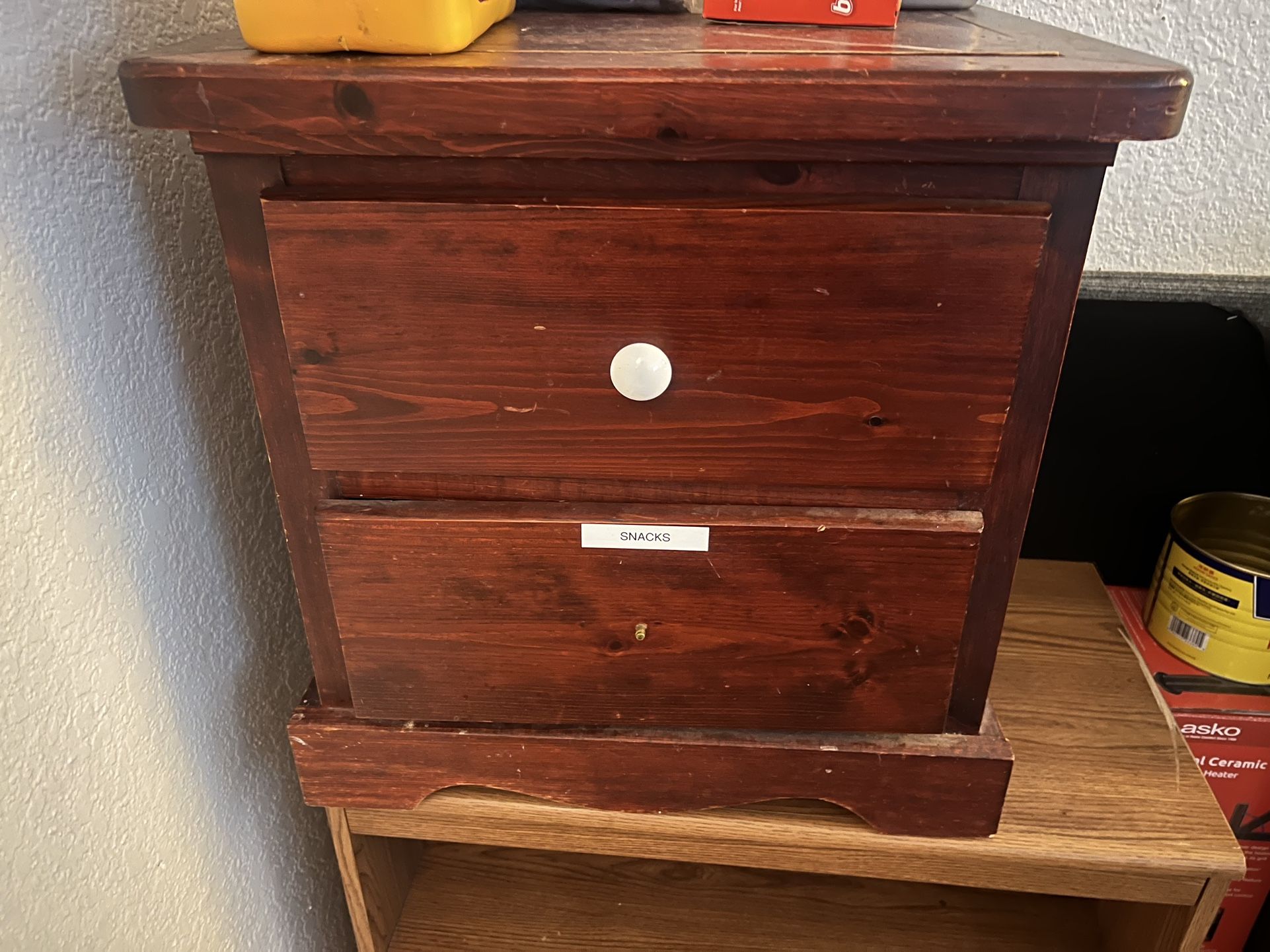 Night Stand/side Table W/ 2drawers