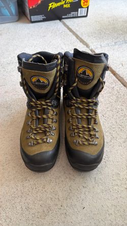 La Sportiva Mountain Leather Mountaineering / Backpacking size 41