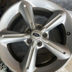 Stock Rims Off 2011 Ford Mustang -(Set of 4)