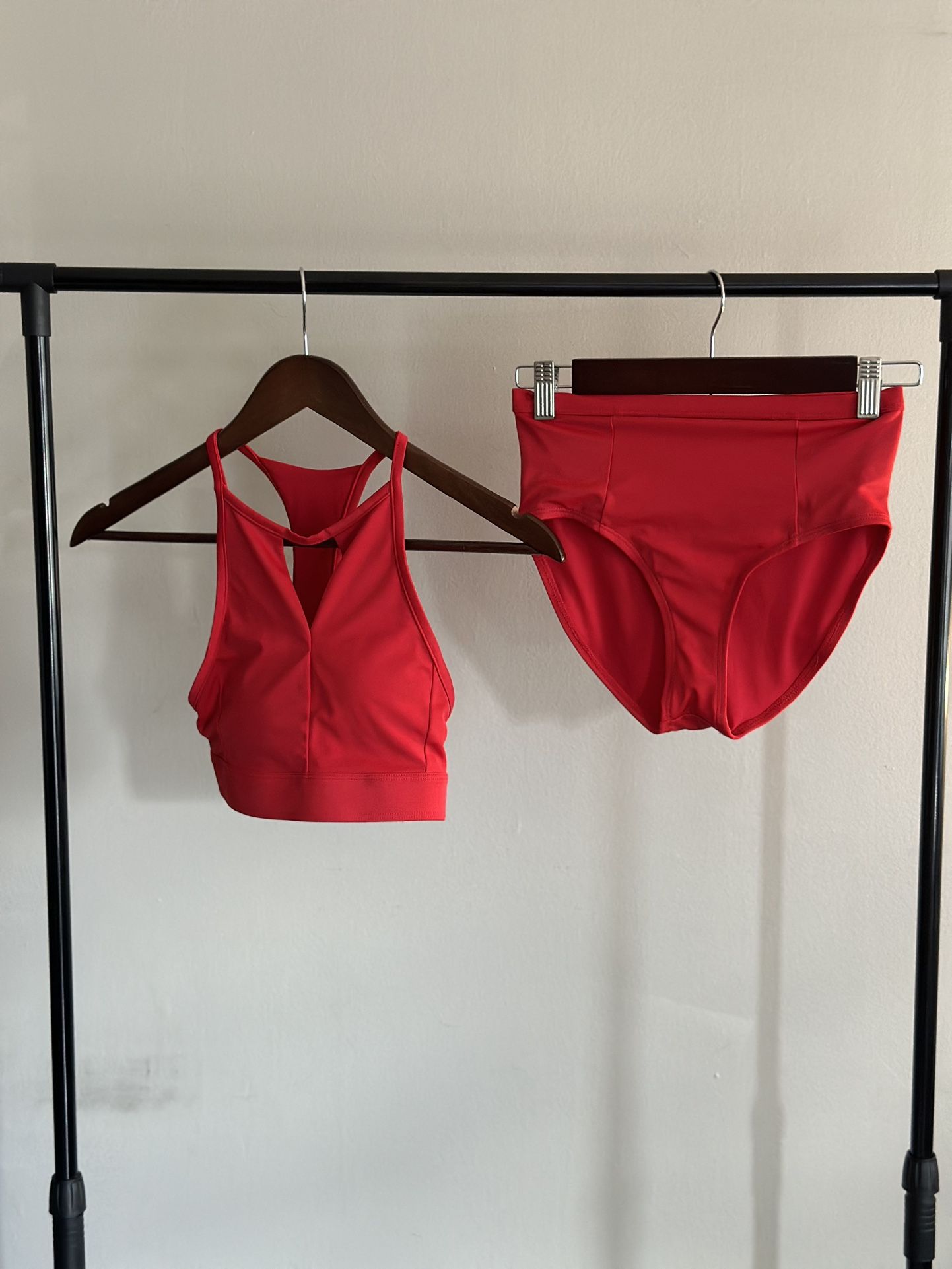Bikini Swimwear Set Women’s Size XS Red-Sporty-High Waisted