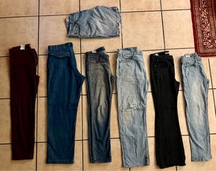 Levi’s and Lee Men's and Women's Jeans and Pants Lot