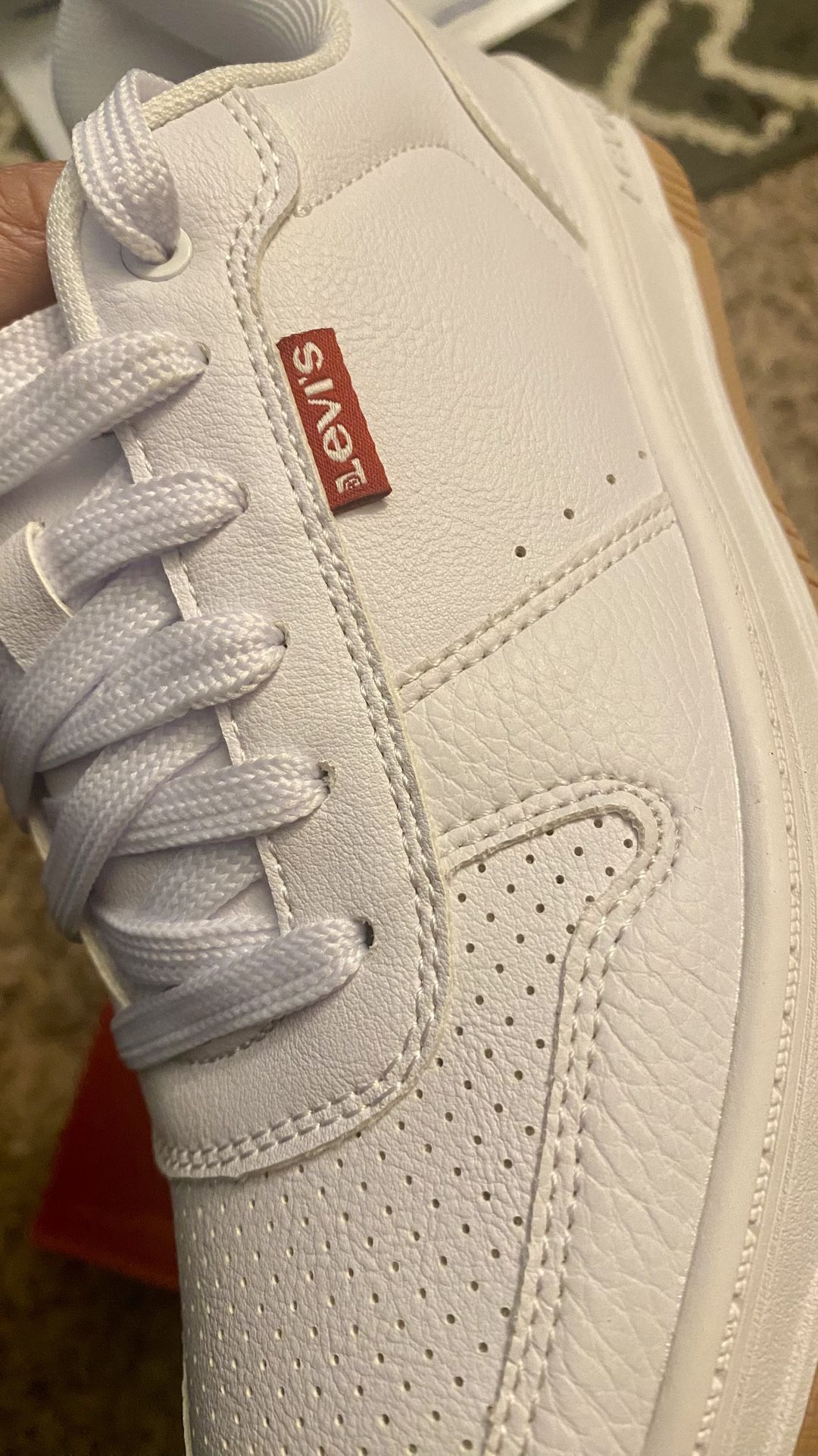 *NEW* Women's Levi’s Drive Lo Sneakers, Size 6.5