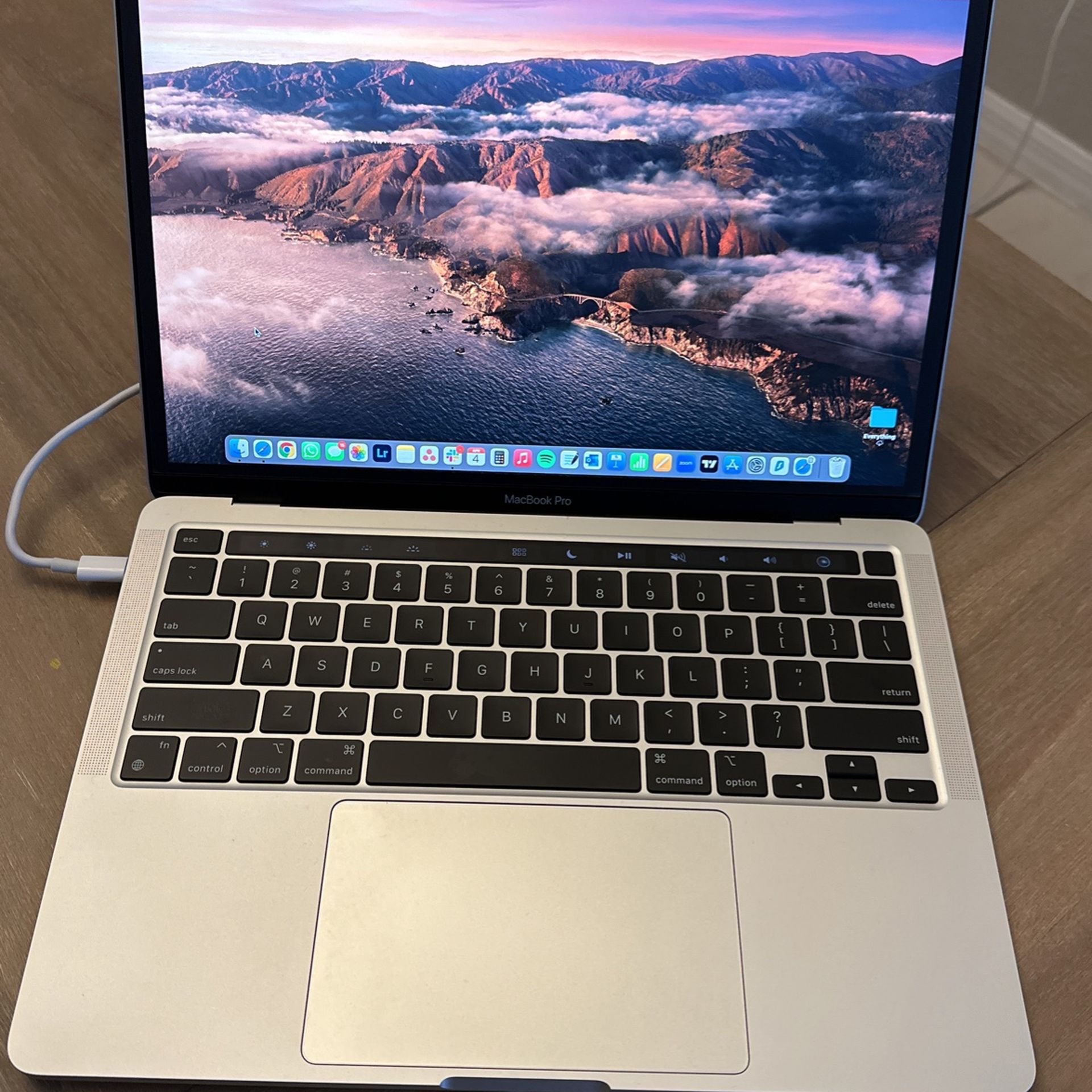 特別プライス MacBook Air 13インチ M1Chip | giulianacividanes.com.br