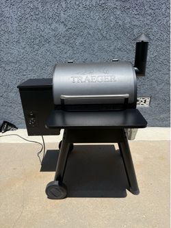 Traeger Pro Series 22 Pellet Grill (Model TFB52KVH)