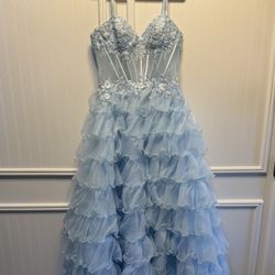 Prom Dress / Formal / Couture  (Size 8) Fits  6-10