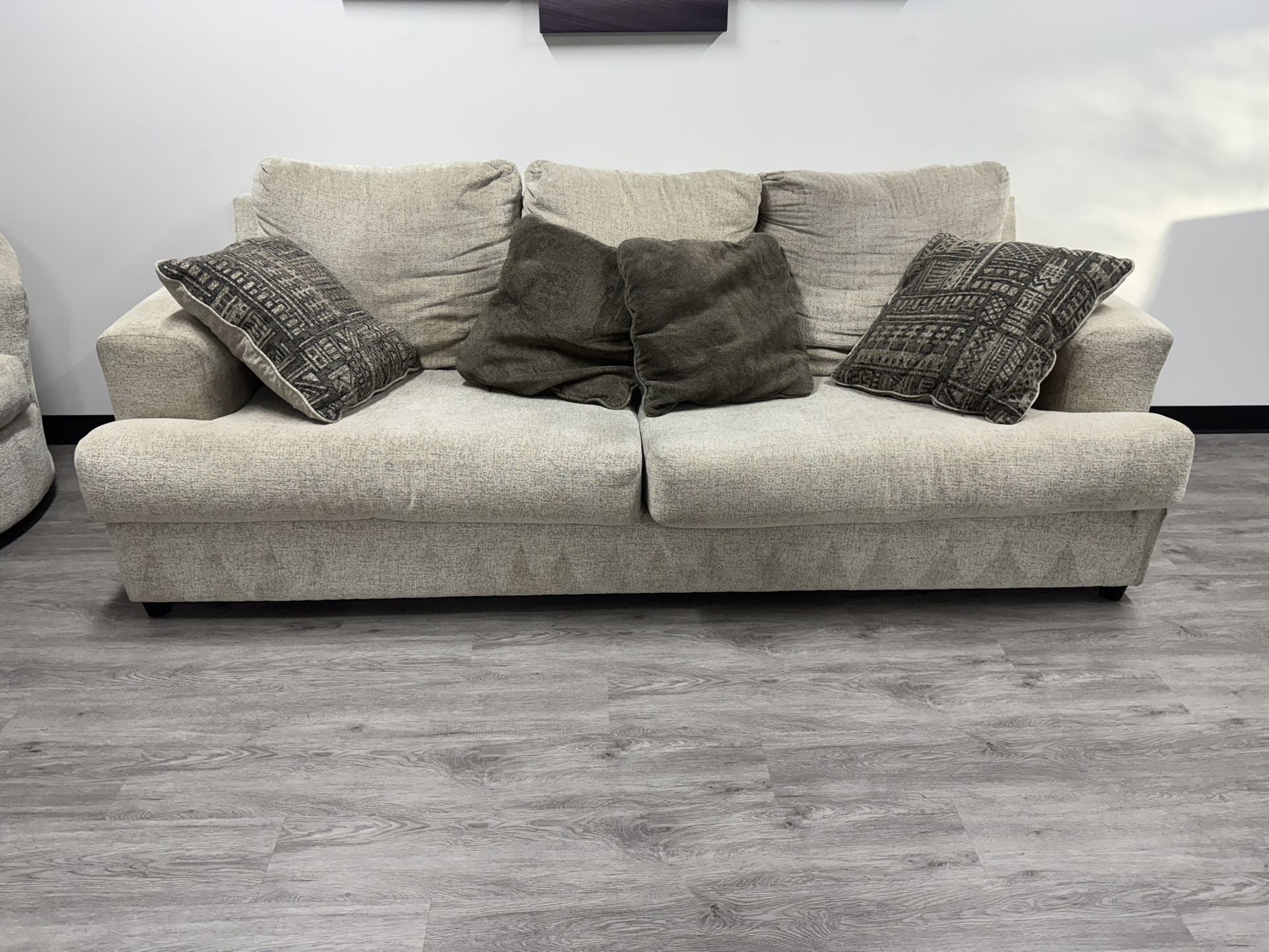 Sofas And lLove Seat 