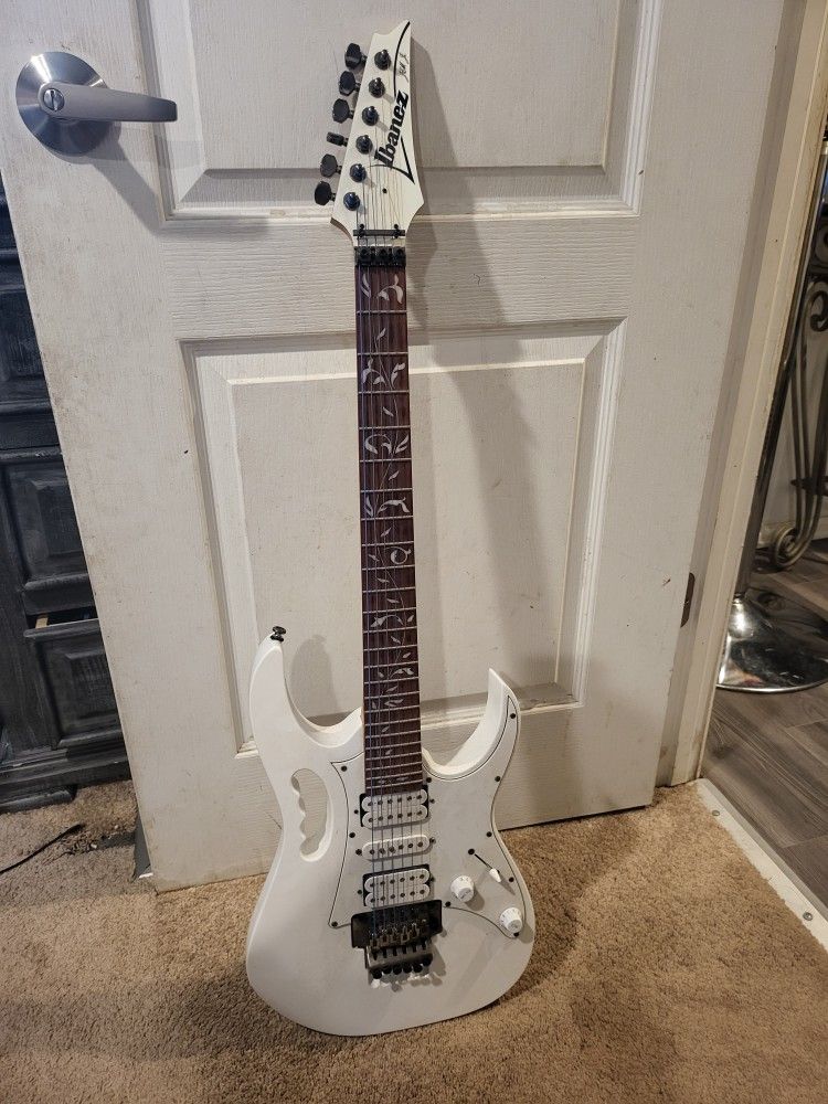 Ibanez Electric Guitar