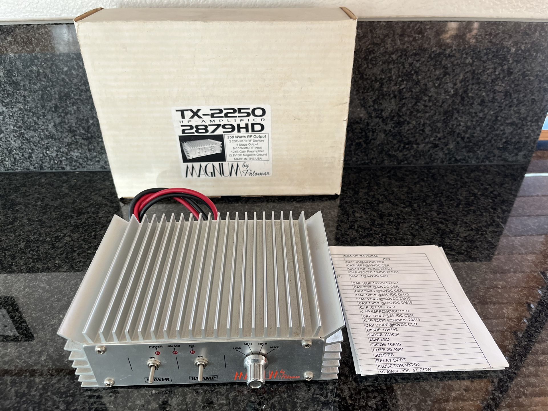 Vintage Magnum TX-2250 Amplifier