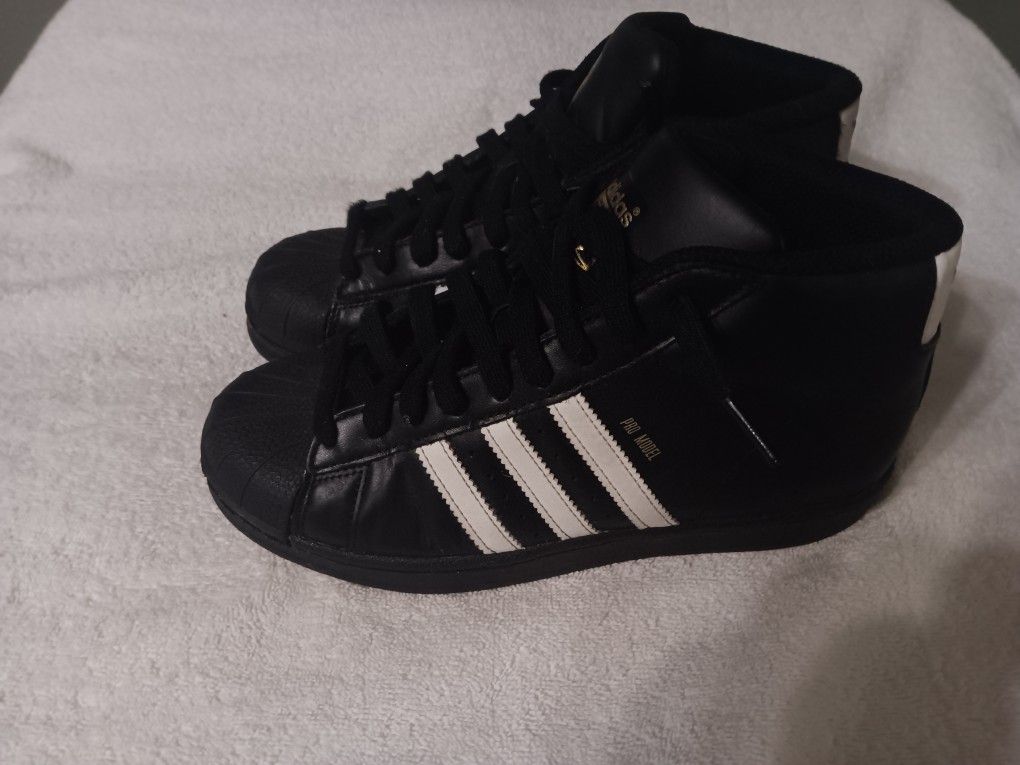 Adidas Originals Pro Model Authentic Sneakers 