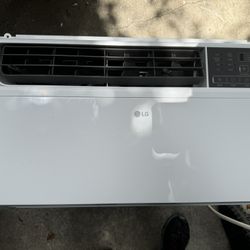 LG 6000 BTU Window Air Conditioner 