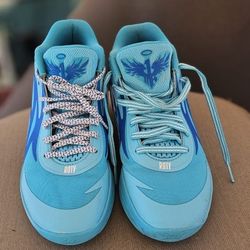 ** Puma Basketball Shoes MB.02 "ROTY" **