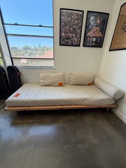 Virgil Abloh x IKEA Markerad daybed