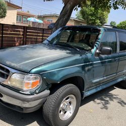 Ford Explore 1998
