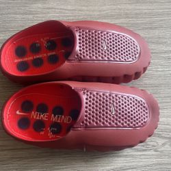 Nike mind 01 (US 7) Used For Sell 