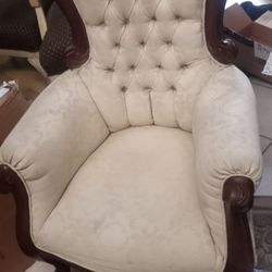 2 Victorian Chair 