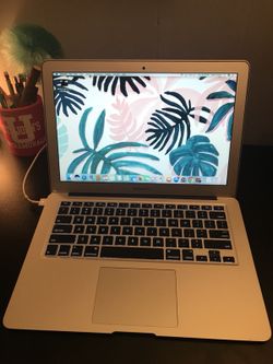 MacBook Air 13” barely used