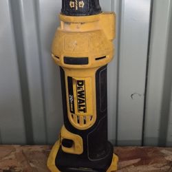 DEWALT  Out Tool tool