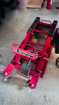 Big Red 1500 lbs. motorcycle jack