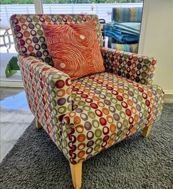 Multicolor Circle Print Upholstered Accent Chair