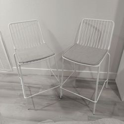 Set of 2 White Stools