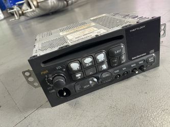 2001 Chevy Corvette Radio