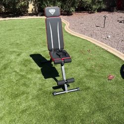 Adjustable Foldable Workout Bench – Great Condition  
