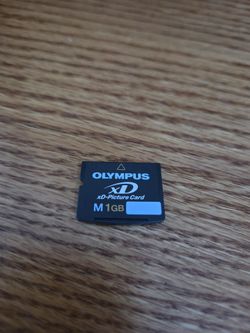 Olympus xD Picture Card M 1GB Camera Memory Card (Tested & Working)