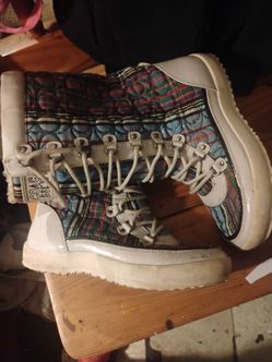Women's and toddler shoes
