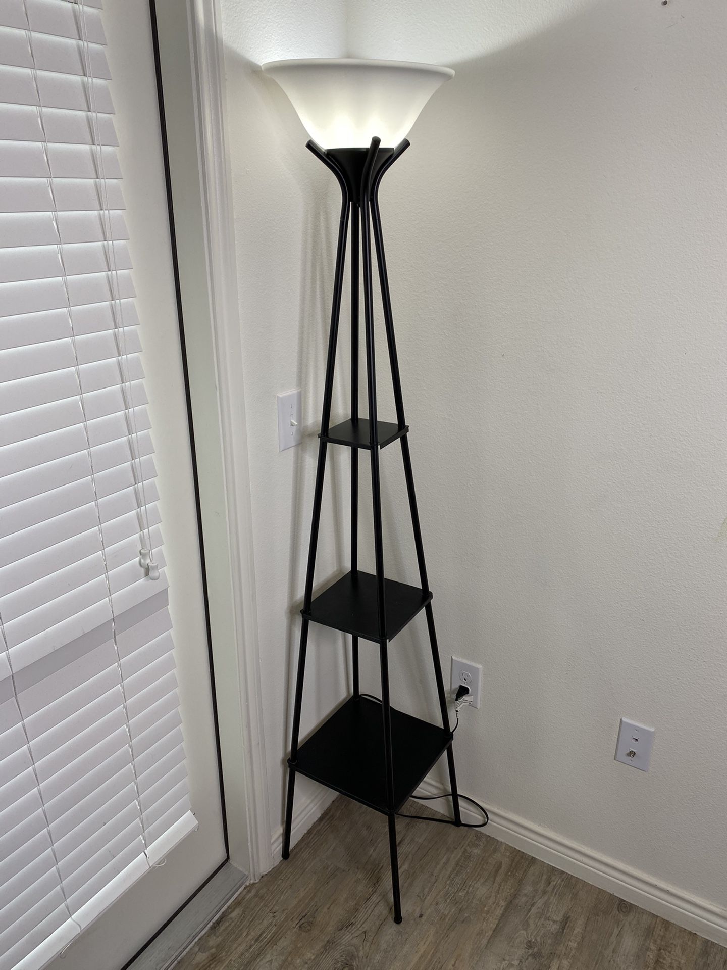 Floor Shelf Lamp