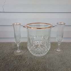 VINTAGE CRISTAL D'ARQUES LONGCHAMP GOLD ICE BUCKET & 2 CHAMPAGNE FLUTES