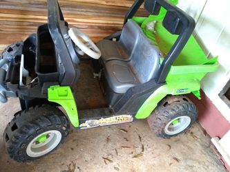Kids electric vehicle (used)