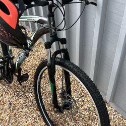 Schwinn Mens’ Bike 27’5” 