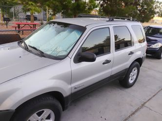 Ford escape 2006 hybrid. 3,15mil millas