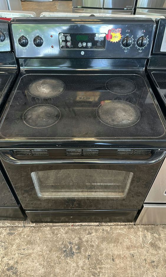 GE Electric Stove Black with SelfClean