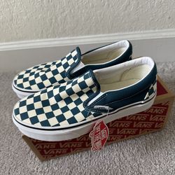 Women’s Vans 5.5