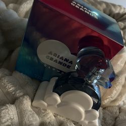 Ariana Grande Cloud Perfume 3.4 oz