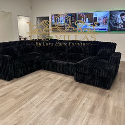 Brand New Sonic Black Sectional With Pull-Out Bed