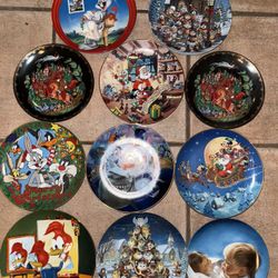  Vintage Disney & Cartoon Collector Plates – 11 Plate Bundle