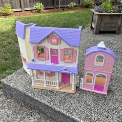 Vintage ‘90’s Fisher Price Loving Family Dollhouse 