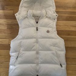 Moncler Vest white Medium 