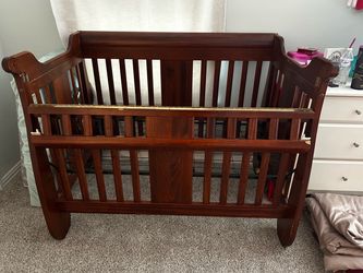 Baby crib